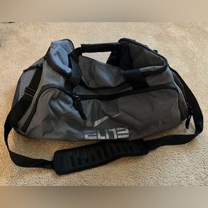 Nike Elite Duffel Bag with Shoulder Strap